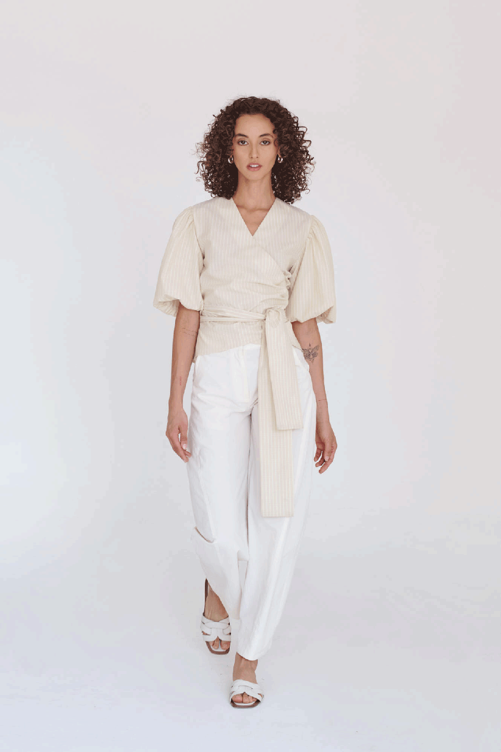Blusa Tina Butter Yellow