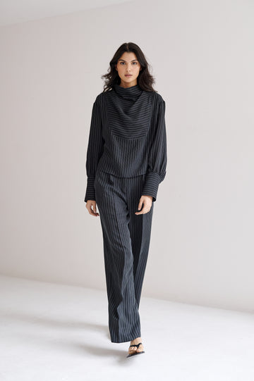 Pantalón Olsen Negro de Rayas